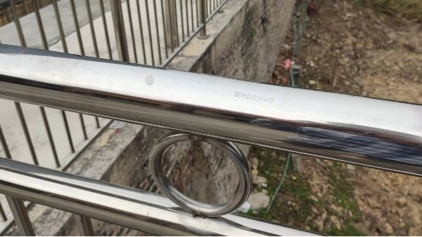 建筑工程用不銹鋼管規(guī)格厚度如何挑選？